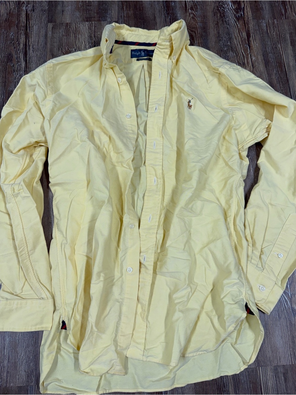 Yellow preppy classic Ralph Lauren button-up shirt in size M